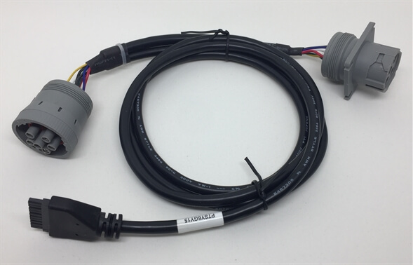 Peterbilt Short Adapter Cable